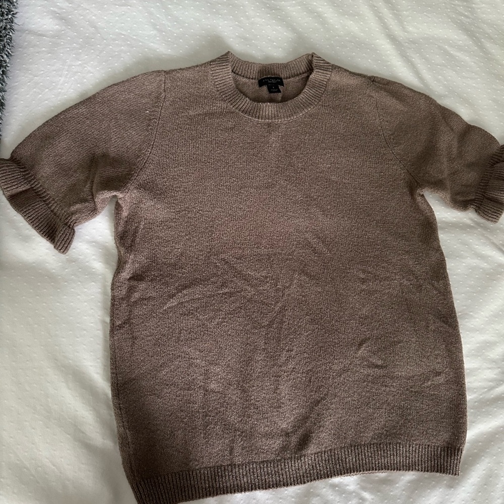 Ann Taylor Factory Taupe Summer Sweater w Ruffle Sleeve Size S